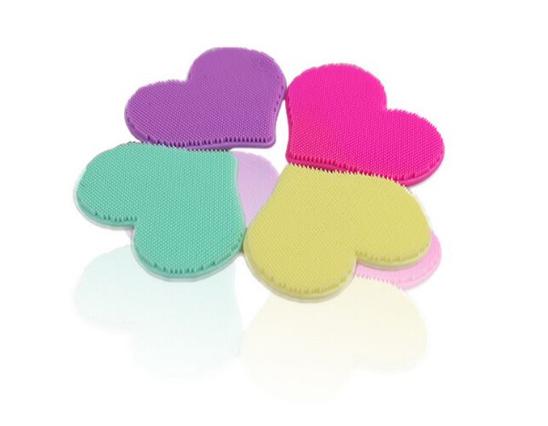

wholesale heart shaped silicone cleansing brush blackhead remover face cleansing brush facial massage brush face clean tools