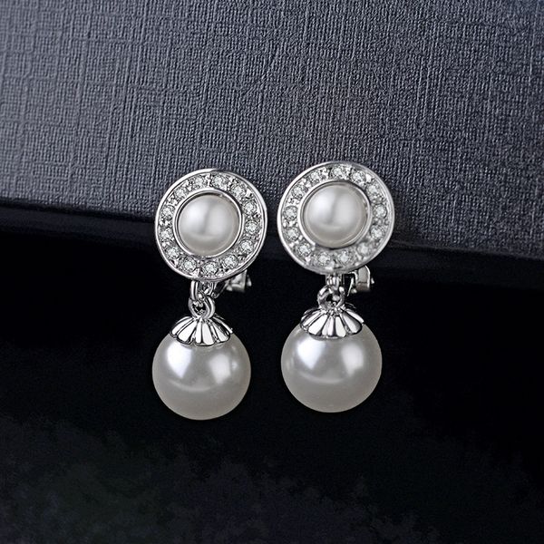 orecchini di perle con clip senza gioielli trafitti per le donne nuova moda stile coreano Austria cristallo miglior regalo per la festa della mamma