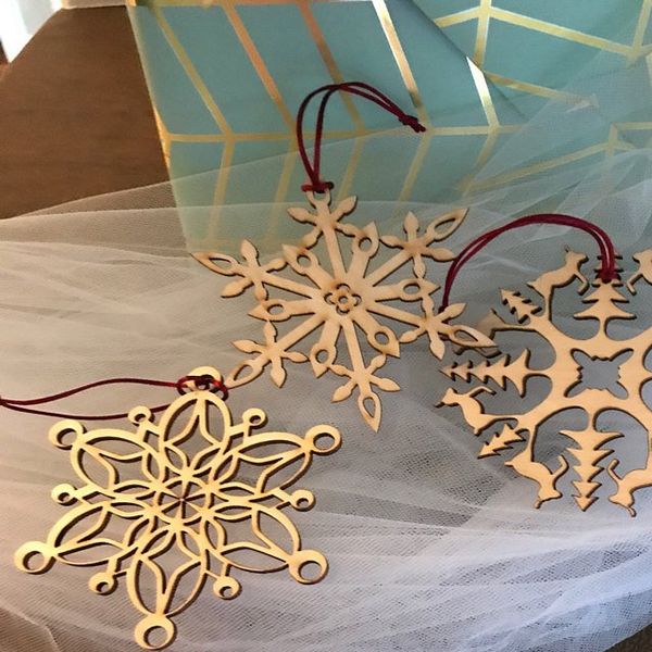 

christmas snow shape, christmas tree hanging decoration,party craft, wooden tags, embellishments, wooden decoration