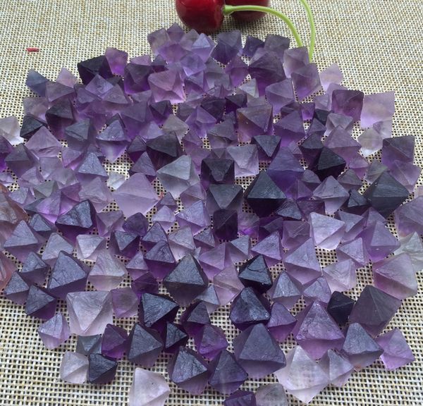 

mineral specimens natural crystal natural purple fluorite rare purple fluorite crystal gemstone rock pyramid point specimen, Black