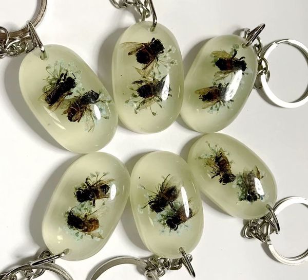 

yqtdmy 12 pcs handmade vogue color bee style charming keychain new, Slivery;golden