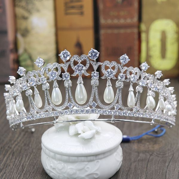 

пѬинеа диана коѬон вадебне диадем иѬконием жемђг вадебне ђкѬаени, Silver