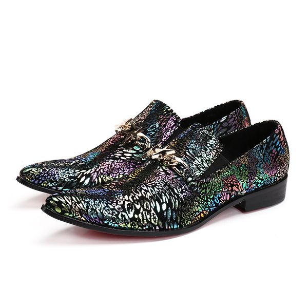 Großhandel 2018 Neue Herrenmode Druck Leder Freizeitschuhe Männer Müßiggänger Geschäft Freizeit Party Schuhe Mann Spitz Karriere Arbeit Mann Schuhe Großhandel 2018 Neue Herrenmode Druck Leder Freizeitschuhe Männer Müßiggänger Geschäft Freizeit Party Schuhe Mann Spitz Karriere Arbeit Mann Schuhe