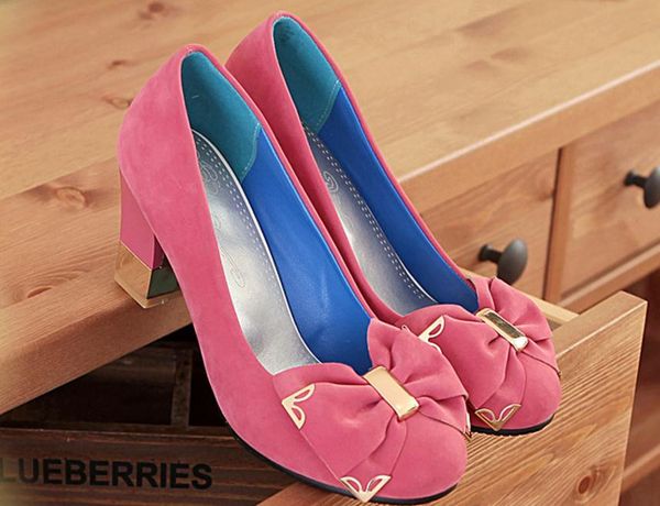 

send spring and autumn single shoes coarse heel high heel women's shoes big size 40--45 yards small code 32 33 yards, Black
