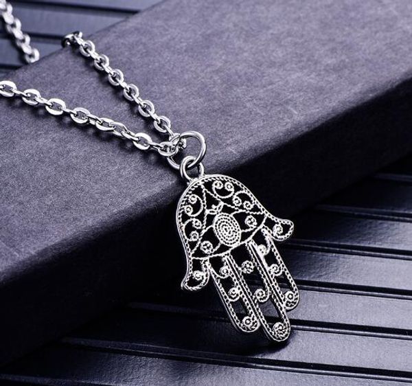 

ladies holding titanium steel pendant europe and america fashion electroplating stainless steel hip necklace popular fashion, Silver