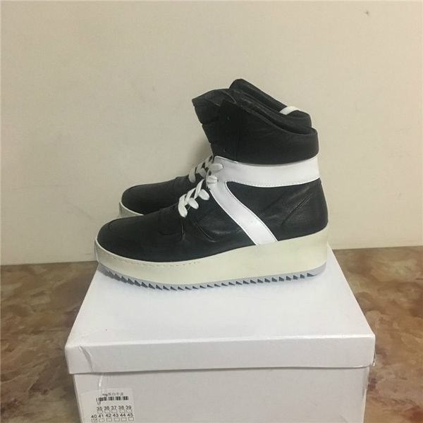 

new 17ss genuine leather fog fear god out door military boots high street five season kanye west yazzy boot, Black