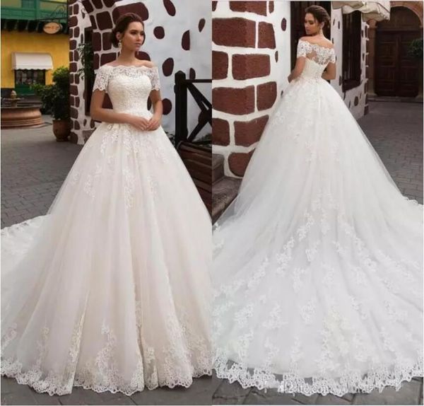 

2020 урожай свадебные платья кружева аппликации a-line романтическая принцесса короткие рукава часовня поезд свадебные платья robe de mariag, White