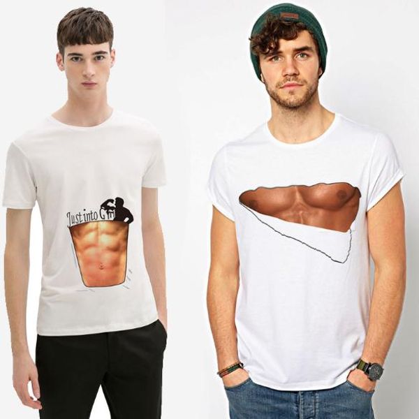 maglietta con addominali stampati