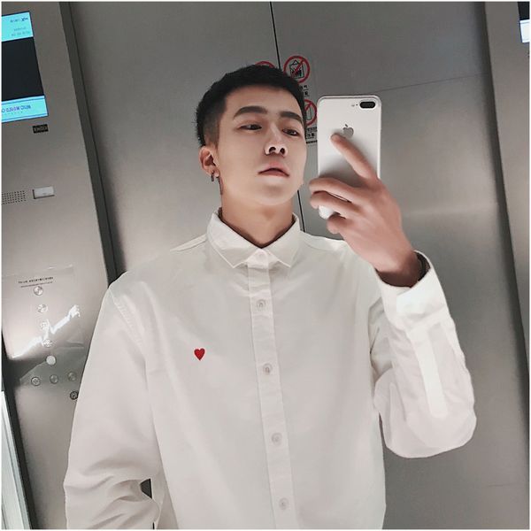 

2018 autumn and winter new men's slim long-sleeved fashion temperament youth style social business casual shirt personality, White;black