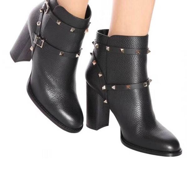 

2021 unique designer fashion heels female t show boots patent leather high heel womens party booties size 35-41, Black