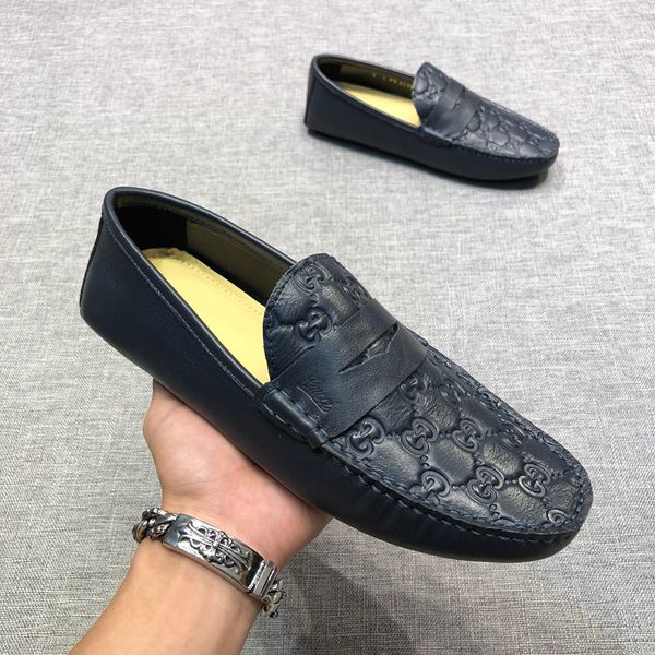 

fashion genuine leather men casual shoes lightweight male footwear brand men shoes breathable simple sneakers shoes for men, Black;red