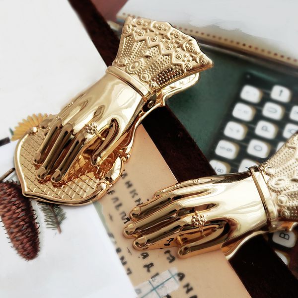 2019 Art Gold Plated High Quality Gold Clip Creative Lady Hand