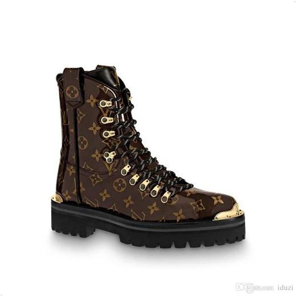 

18ss new popular fashion british men women boots round toe martin boots buckle strap chunky heel round toes fashion brand ankle boots, Black