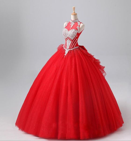 Vintage hochwertige rote Quinceanera -Kleider Hochhals Perlenkorsett und Tulle -Debütantenkleider für süße 16 Mädchen Maskerade -Ballkleider