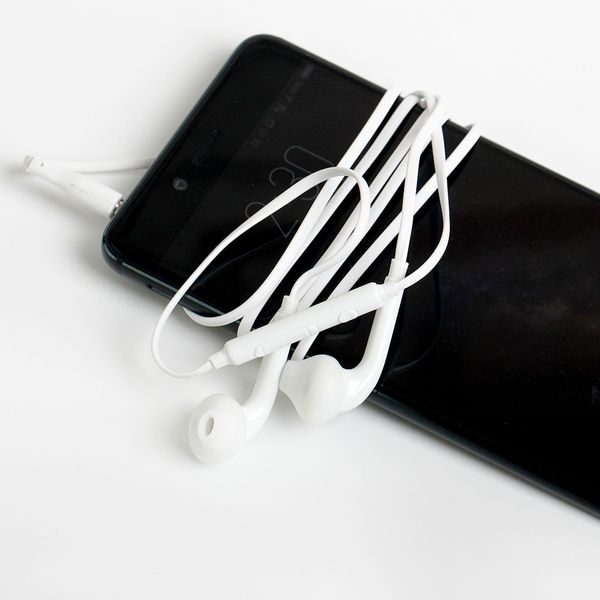 

in-ear headset headphone w/mic earphone for samsung galaxy s5 s4 i9800 s6 edge ing