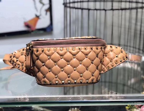 

Cla ic wai t bag women tud rivet wai t bag fanny pack bag luxury fa hion velvet leather de igner che t belt cro boy bag handbag