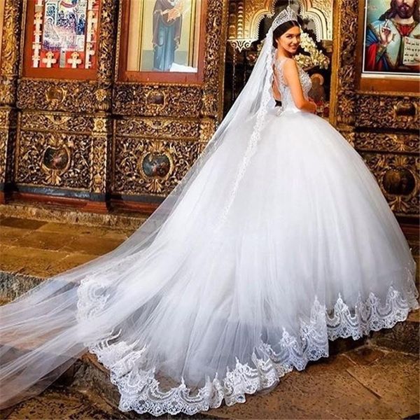 

vintage ball gown wedding dresses lace appliques beads crystal illusion sweetheart hollow back court train plus size formal bridal gown, White