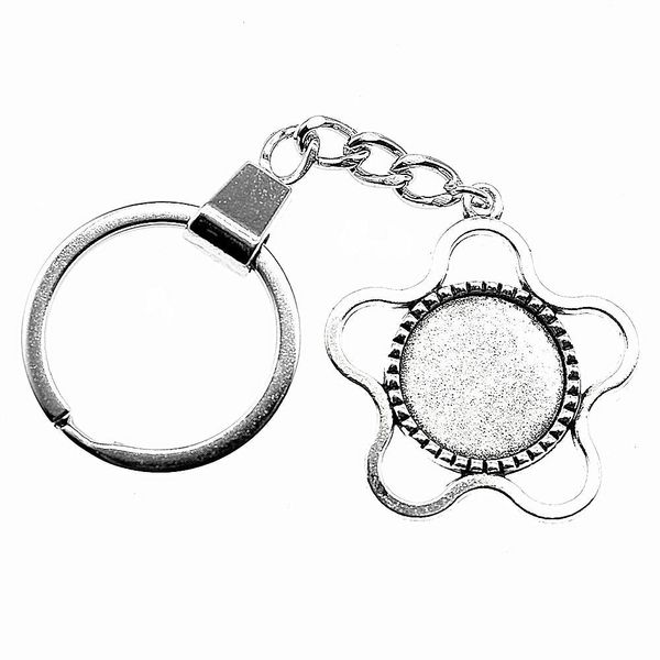 

6 pieces key chain women key rings couple keychain for keys five leaves grass flower inner size 18mm round cabochon cameo tray bezel blank, Slivery;golden