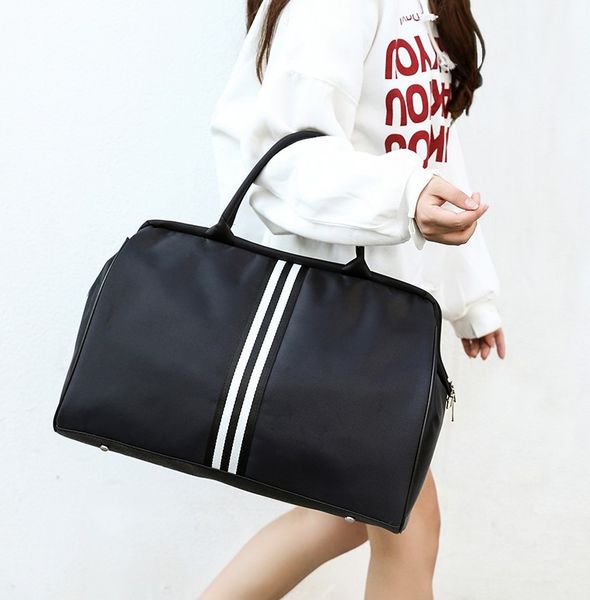 

versatile luggage, handbag, portable lightweight sports fitness bag, men's business travel bag travel duffle