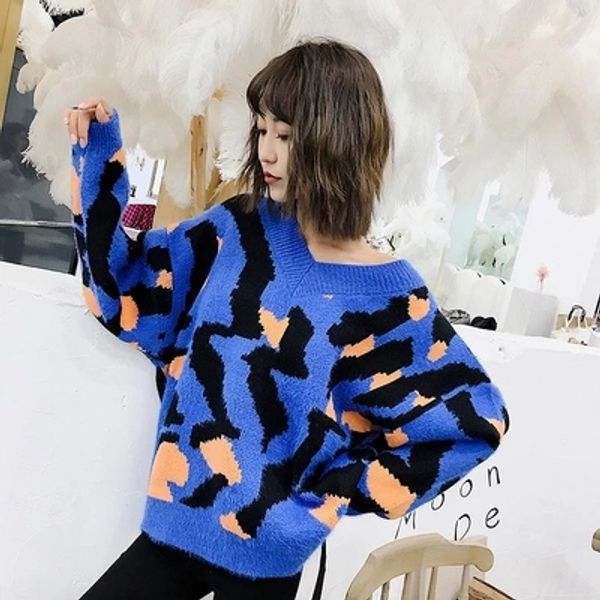 

2018 medium and long loose casual sweater cs13, White;black