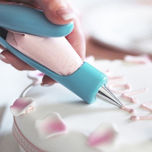 Gli strumenti per decorare la crema per stampi per ugelli per tubazioni multiuso per estrusori possono essere utilizzati come penna per marmellata, creatore di biscotti e strumenti per decorare torte