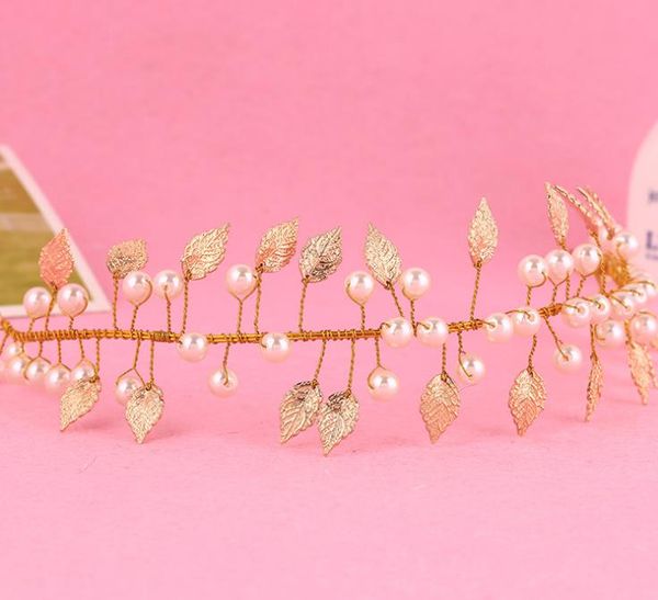 

handmade ornaments, pearl bridal gowns, accessories, bridal hand-made headwear, Silver