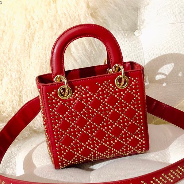 

Новый Небольшой Повседневная Сумка Заклепки Леди Сумка Простой Сумки Pu Кожаный П