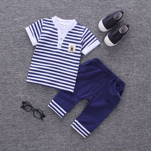 

2018 summer new fashion baby boys clothes set cotton material with striped print infant clothing set a002, White