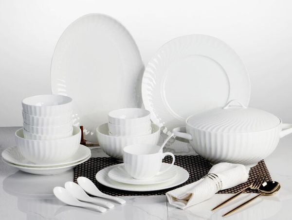 

16pcs ceramic white dinnerware for customising diy