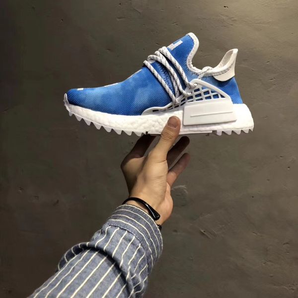 scarpe human race uomo oro