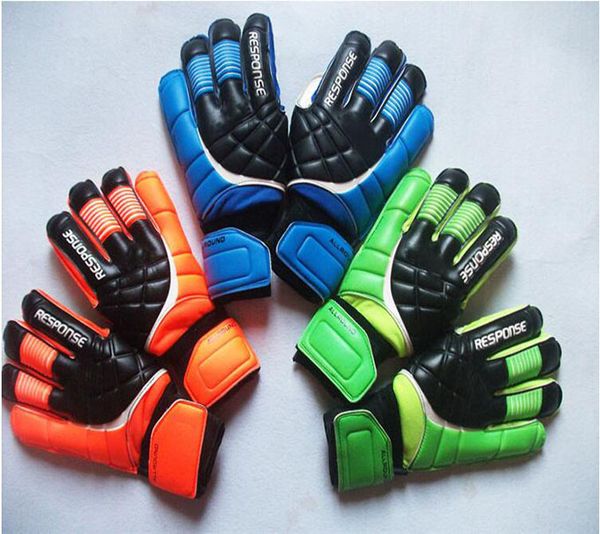 

predator allround soccer gloves with finger protection latex soccer professional goalkeeper gloves protection for men gifts, Black