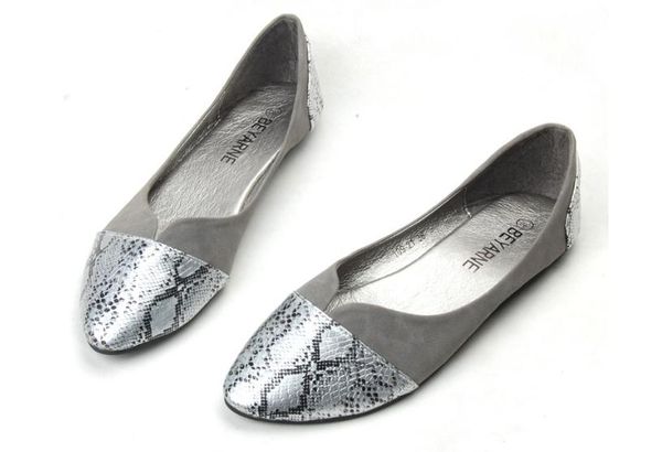 

send 2018 summer new pointed end fashion flat bottom women's shoes, Black
