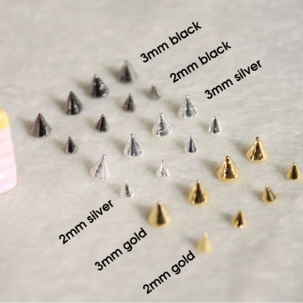 100 pz Accessorio per unghie moda Metallo Punk Metallico Cono Spikes Nail Art Tip Decorazione Rivetto Nail art retrò ornamenti con perno