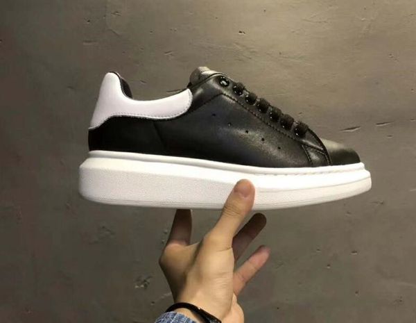 

Роскошные Desinger Женщины Мужчины Кроссовки Обувь Вышивка Перо Комфорт Повседневна