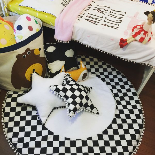 

fashion black and white grid star shape cushion baby cotton pillow kids room decoration baby bedding decorative for babies gift
