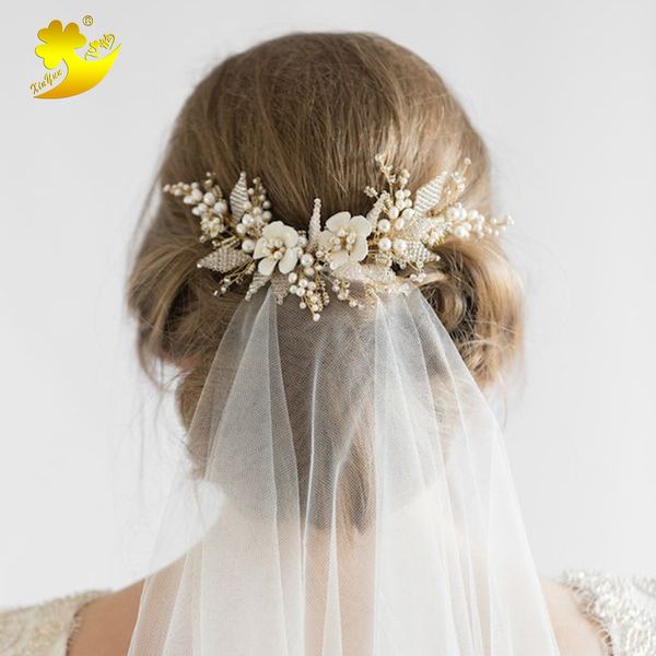 

xinyun wedding hair updo with veil white flower hair comb wedding accessories bridal jewelry crown headbands hairband, Golden;white