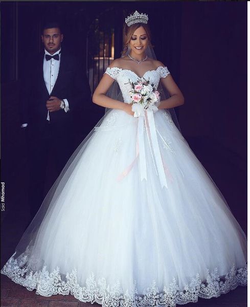 White Lace Appliques Ball Gown Cheap Wedding Dresses 2019 Off The