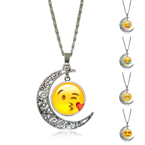 collier lune visage collier lune visage
