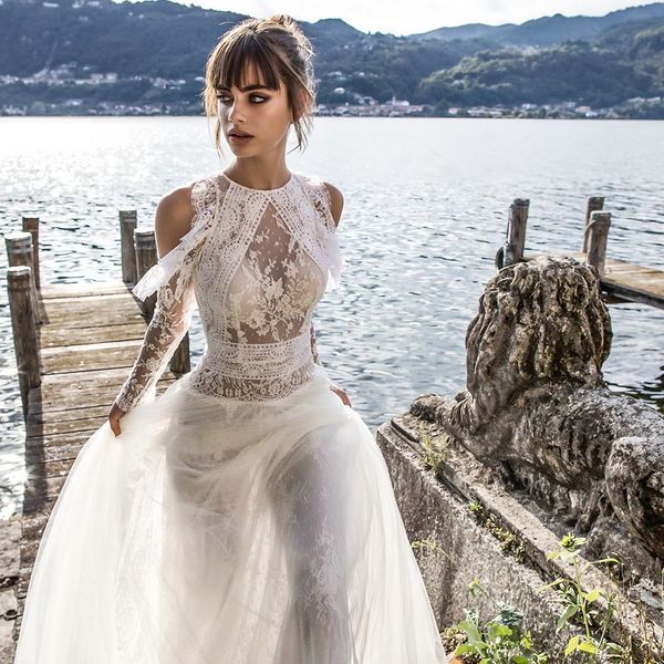 

illusion beach plus size wedding dresses robes de mariee lace wedding dress bridal gowns with long sleeves, White