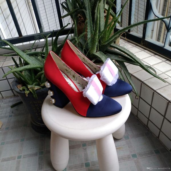 

Les nouvelles chaussures de luxe style européen chaussures Rome à Milan ont soulevé des rivets décoratifs de piste de podiums à talons
