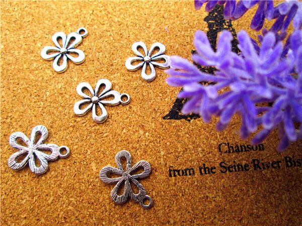

75pcs- antique tibetan silver daisy flower charms pendants, daisy charms jewelry making 18x15mm, Bronze;silver