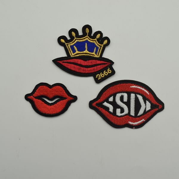 

вышитые железа на патчи красный рот губы и корона для diy ремесло швейные оптом, Black
