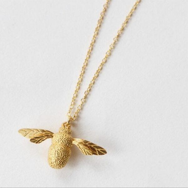 

personality high-quality 925 sterling silver korean jewelry cute little bee female pendant necklace h251