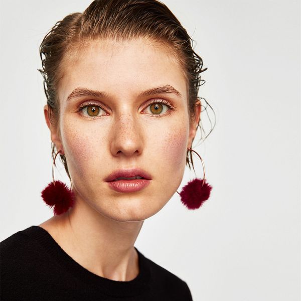 

whole salevodeshanliwen 7 color fashion cotton ball hoop earrings wedding jewelry dangle statement earrings for women bijoux, Golden;silver