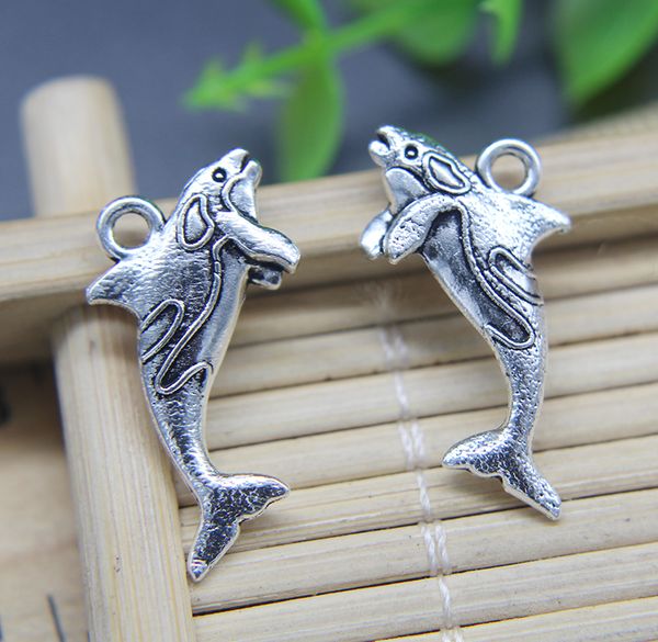 

wholesale 100pcs whale fish alloy charms pendant retro jewelry making diy keychain ancient silver pendant for bracelet earrings 23*12mm, Bronze;silver