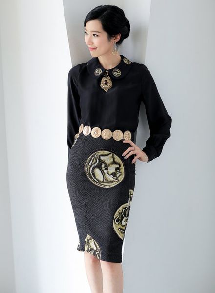 

sell brand ladies elastic sculpture floral character circle matel belt head waist band luxury designer ceinture, Black;brown