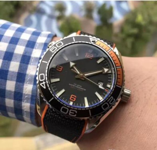 

2018 Luxury Professional 600m James Bond 007 Watch Master Co-Axial Automatic Movment Stainless Canvas Strap Sport Mens Watches Wristwatch