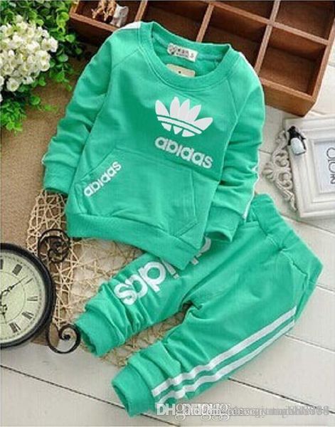 

Conjuntos de Roupa clothes777777