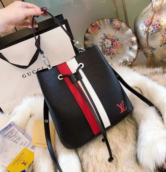 

Hot Sale Fashion Handbags Women's bags Handbags Wallets woman Leather Bag Ladies Single shoulder bag G81518