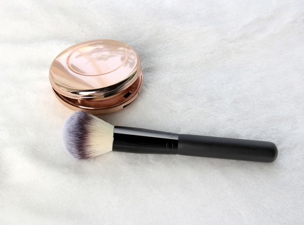 

professional makeup tools singe face brush for powder foundation blush concealer contour brush wood handle synthetic hair dhl br028